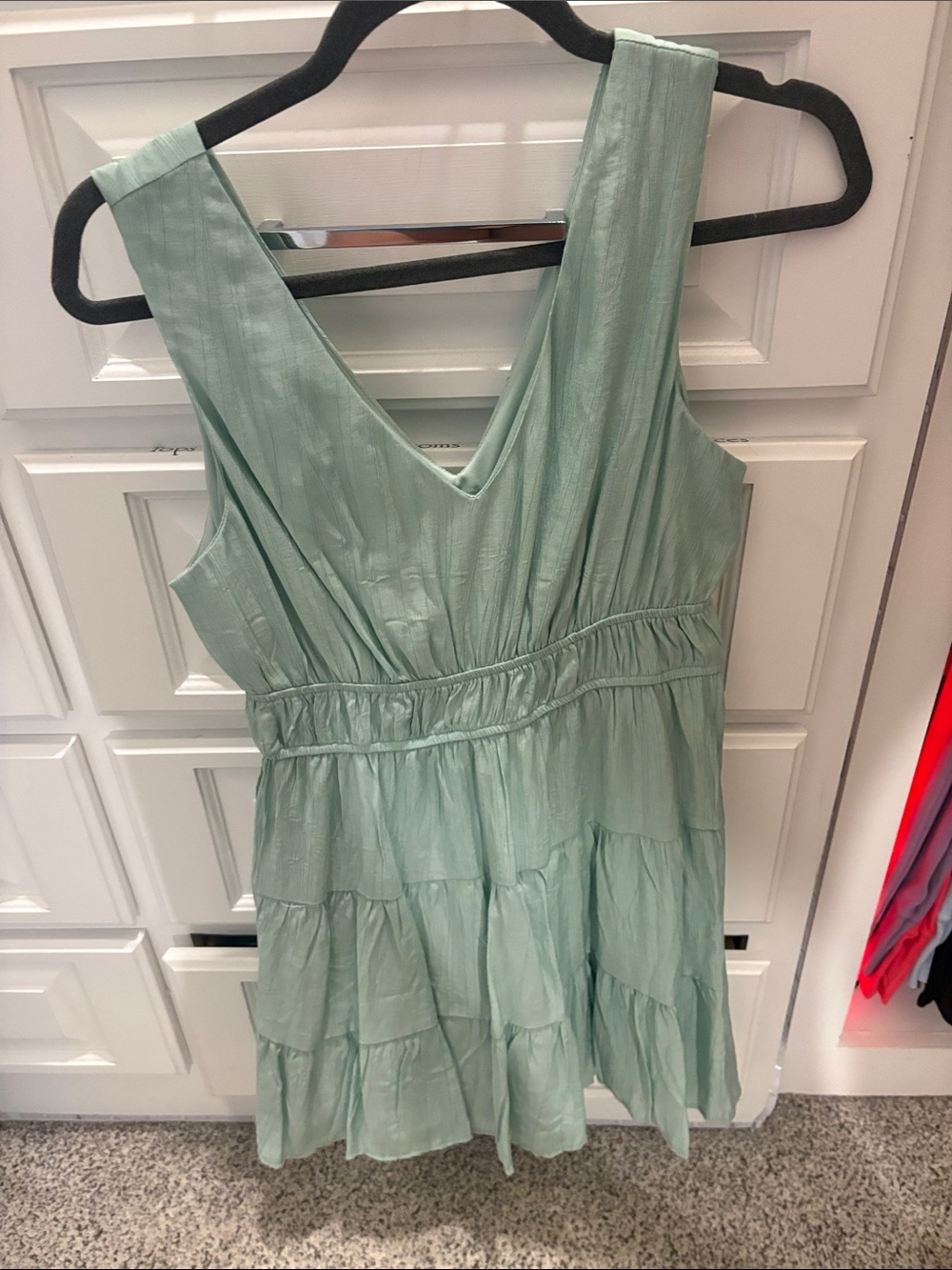 Lily Rose Cameo Green Dress Tag